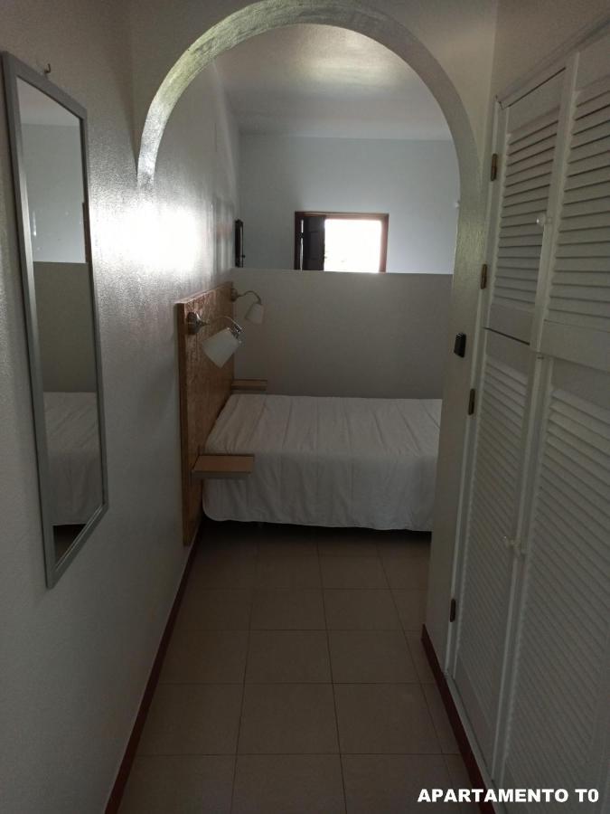 Hotel Eira Da Pedra วิลานอวา ดิ มิลฟงติส ภายนอก รูปภาพ