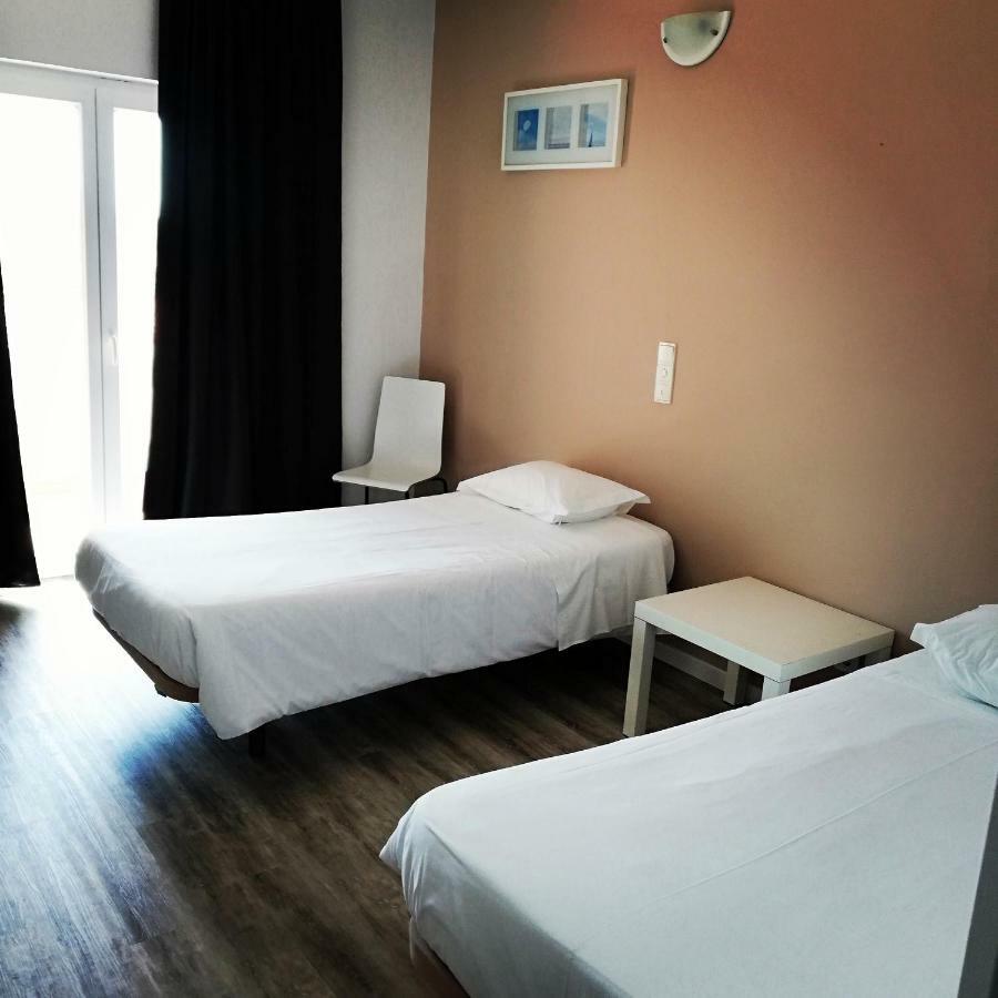 Hotel Eira Da Pedra วิลานอวา ดิ มิลฟงติส ภายนอก รูปภาพ