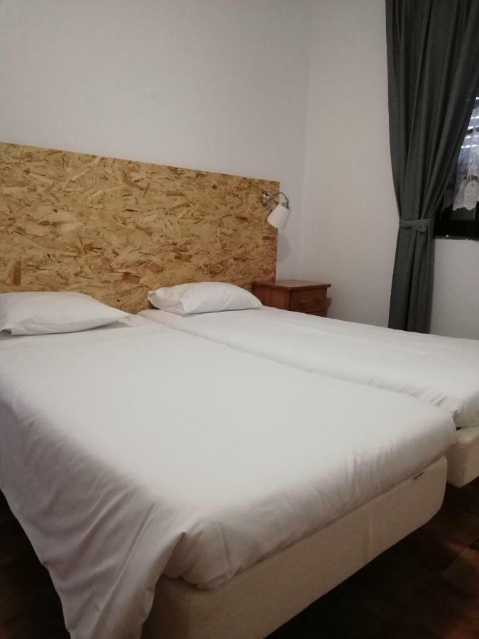 Hotel Eira Da Pedra วิลานอวา ดิ มิลฟงติส ห้อง รูปภาพ