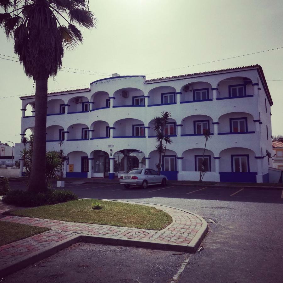 Hotel Eira Da Pedra วิลานอวา ดิ มิลฟงติส ภายนอก รูปภาพ